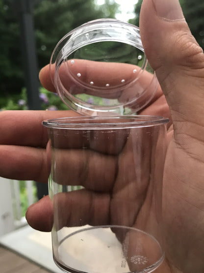 Magnifying insect jars with lids. Acrylic containers 31/2" tall and 21/2" wide vented. - USMANTIS